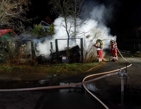 B3-Schuppenbrand groß